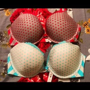 NWT vs push up bras